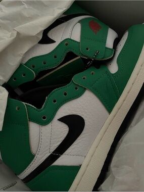Nike Jordan 1 retro high - Lucky Green 🍀